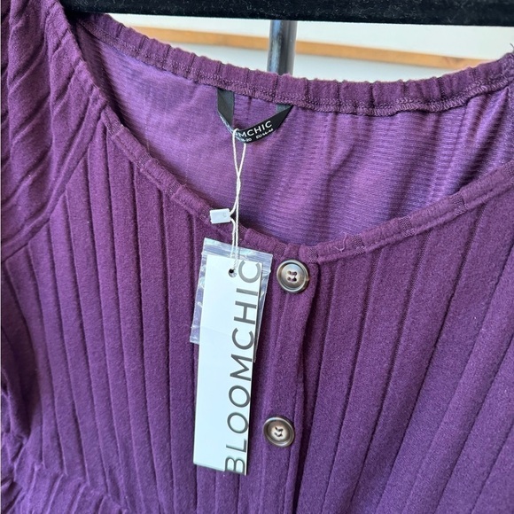 Beautiful plum, purple, ribbed, stretchy midi length dress - Picture 4 of 6